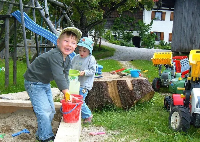Jaklhof *